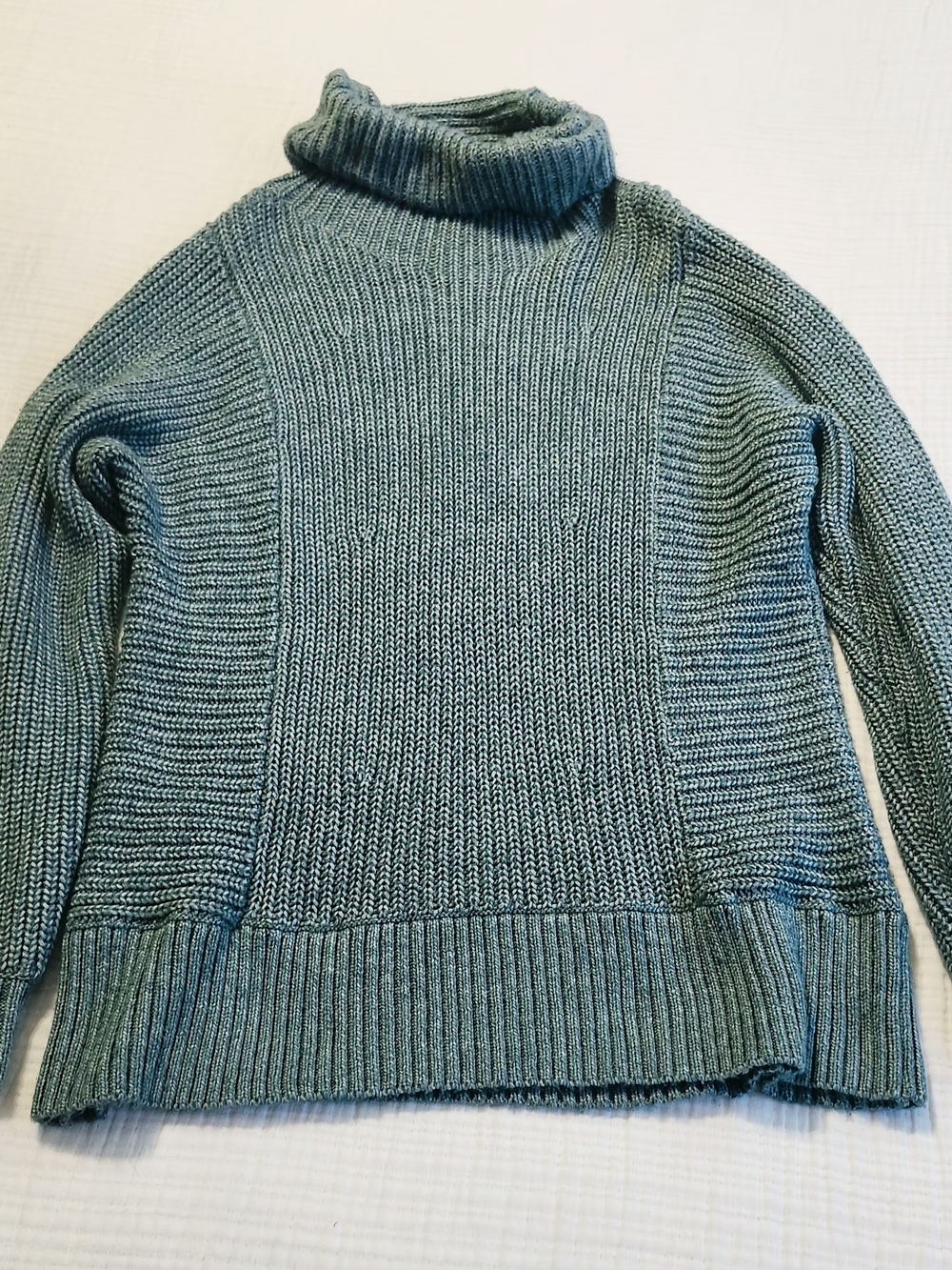 American Eagle Outfitters Teal Green Turtleneck Sweater